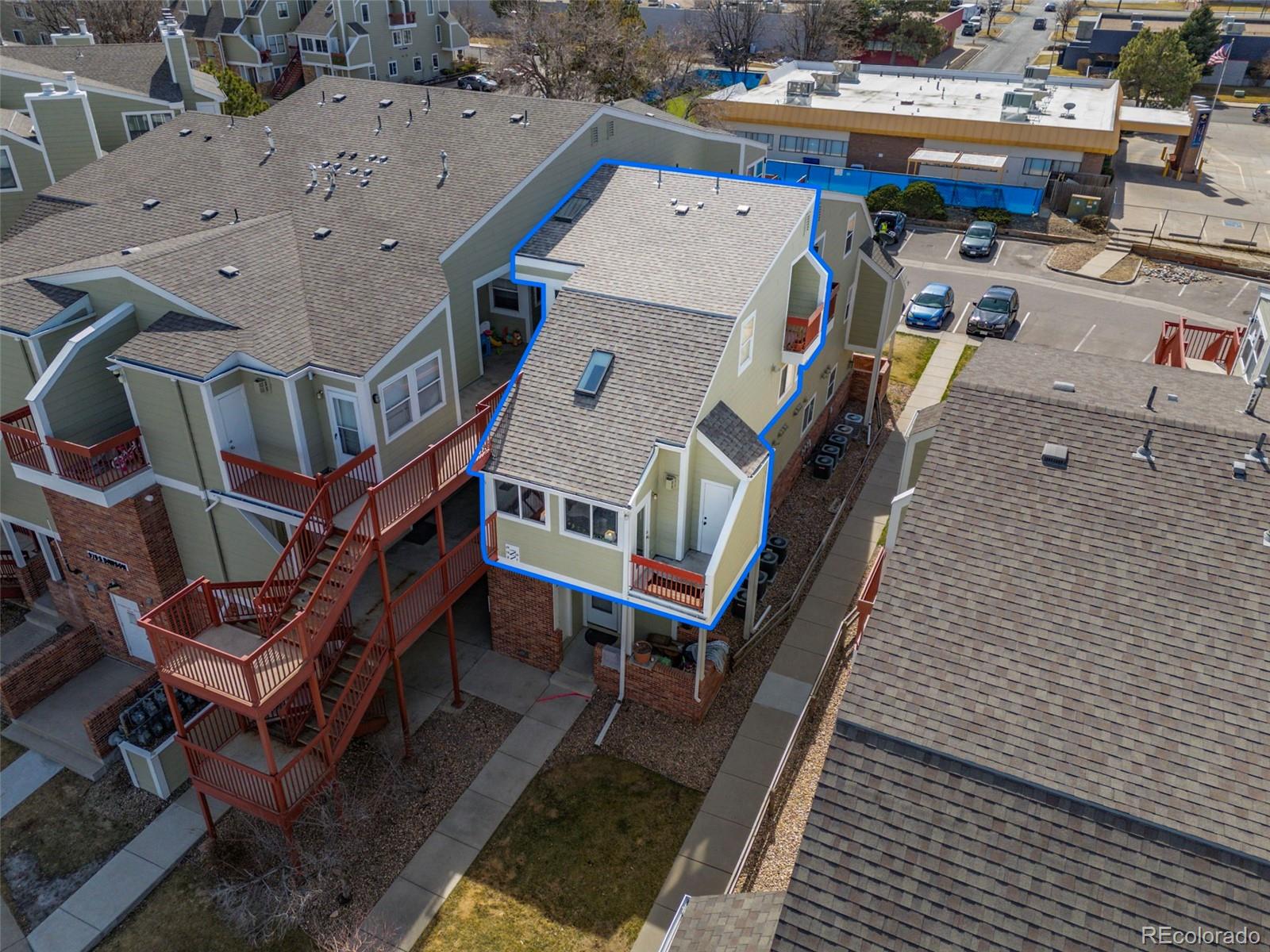 970 S Dawson Way Unit: 15