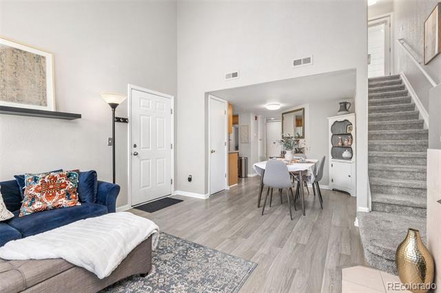 970 S Dawson Way Unit: 15