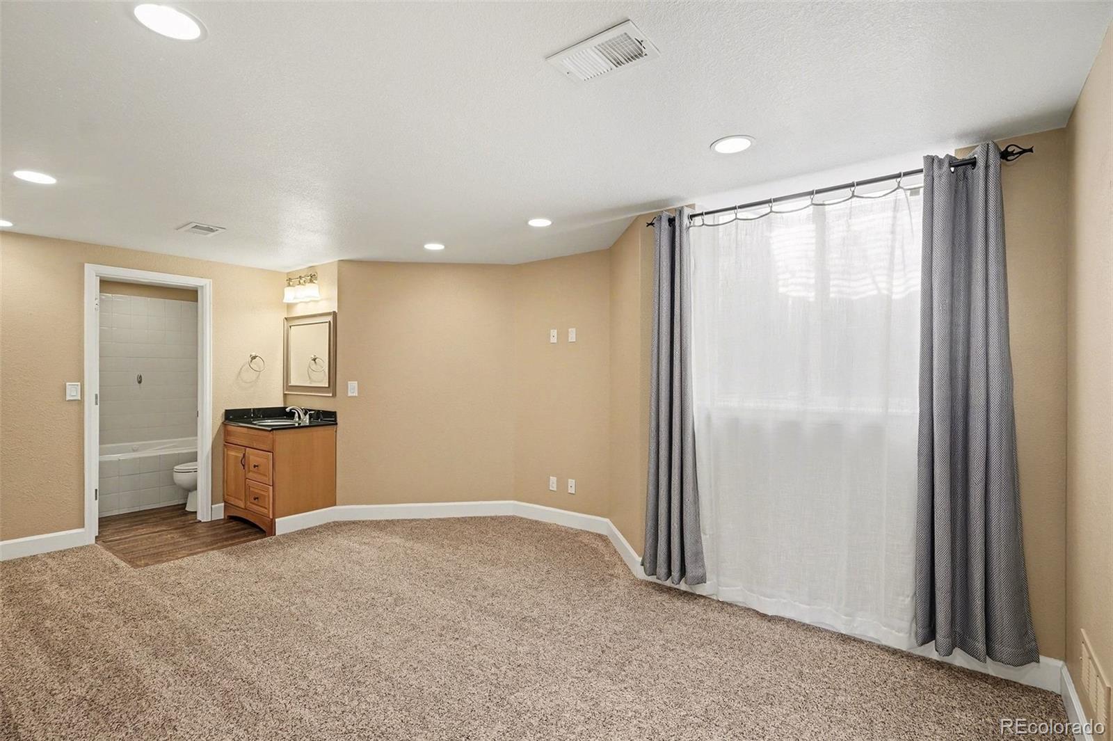 7548 S Quatar Way