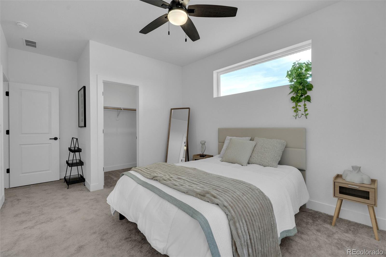 5647 Palmia Lane