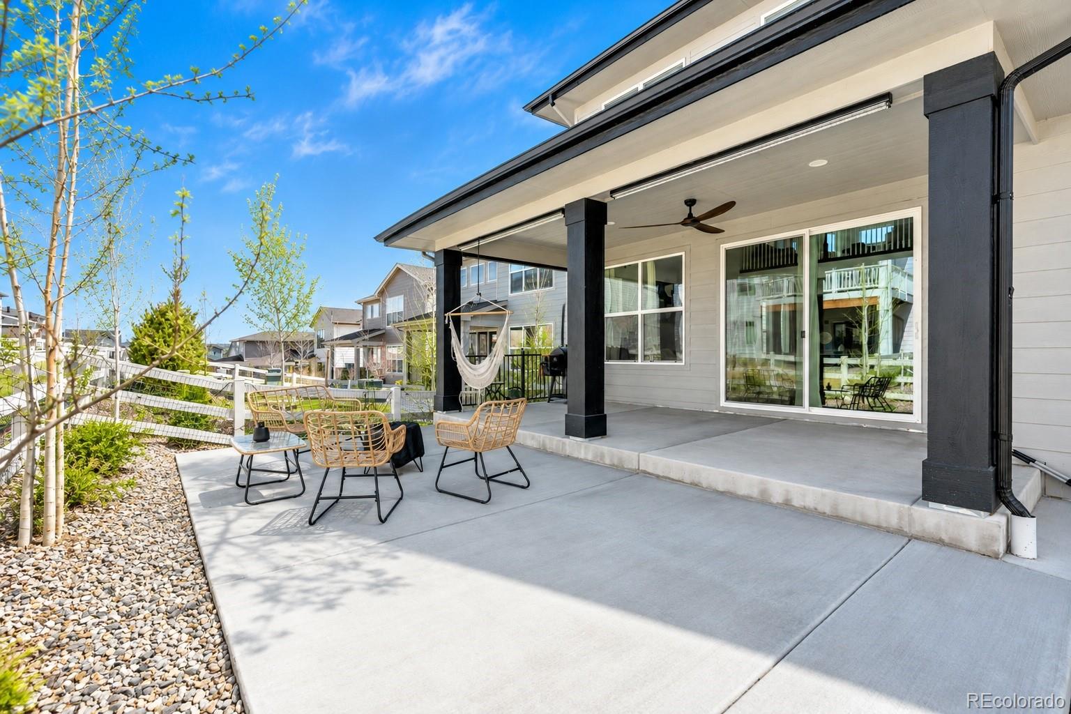 5647 Palmia Lane