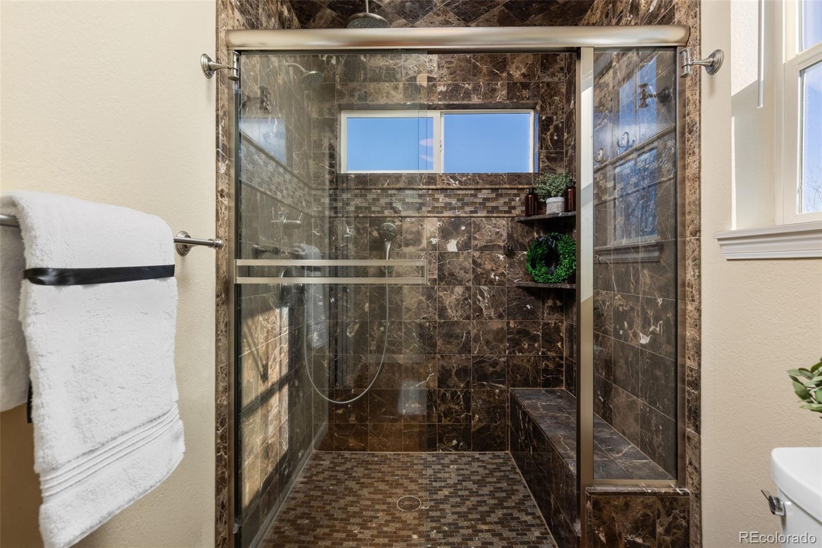 8480 Bluegrass Circle