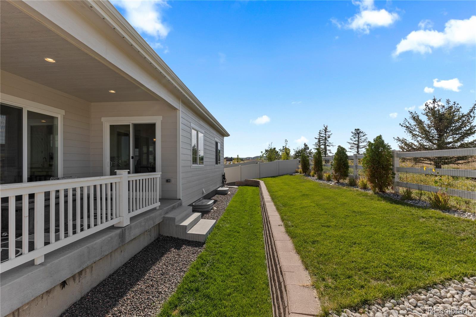 6083 Saddle Bow Avenue