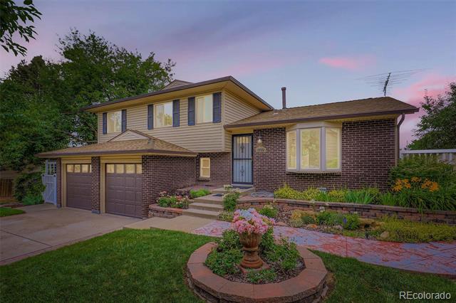 1729 S Ouray Court