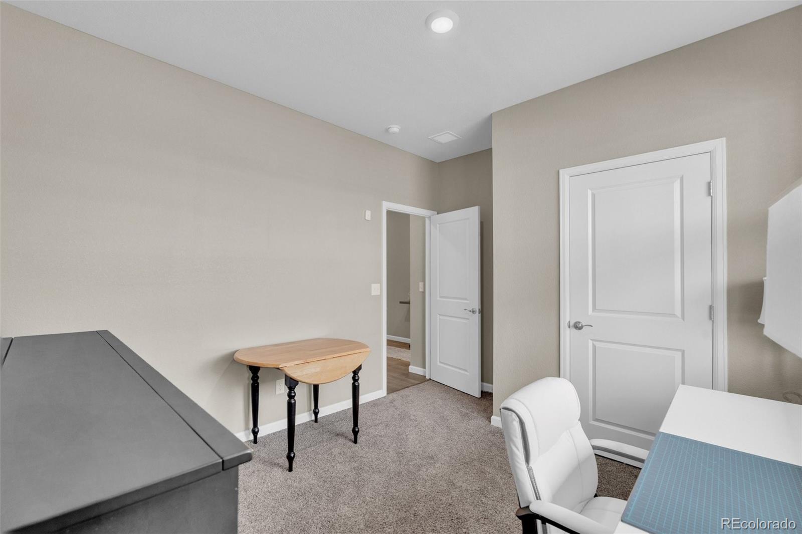 13998 Shasta Daisy Street