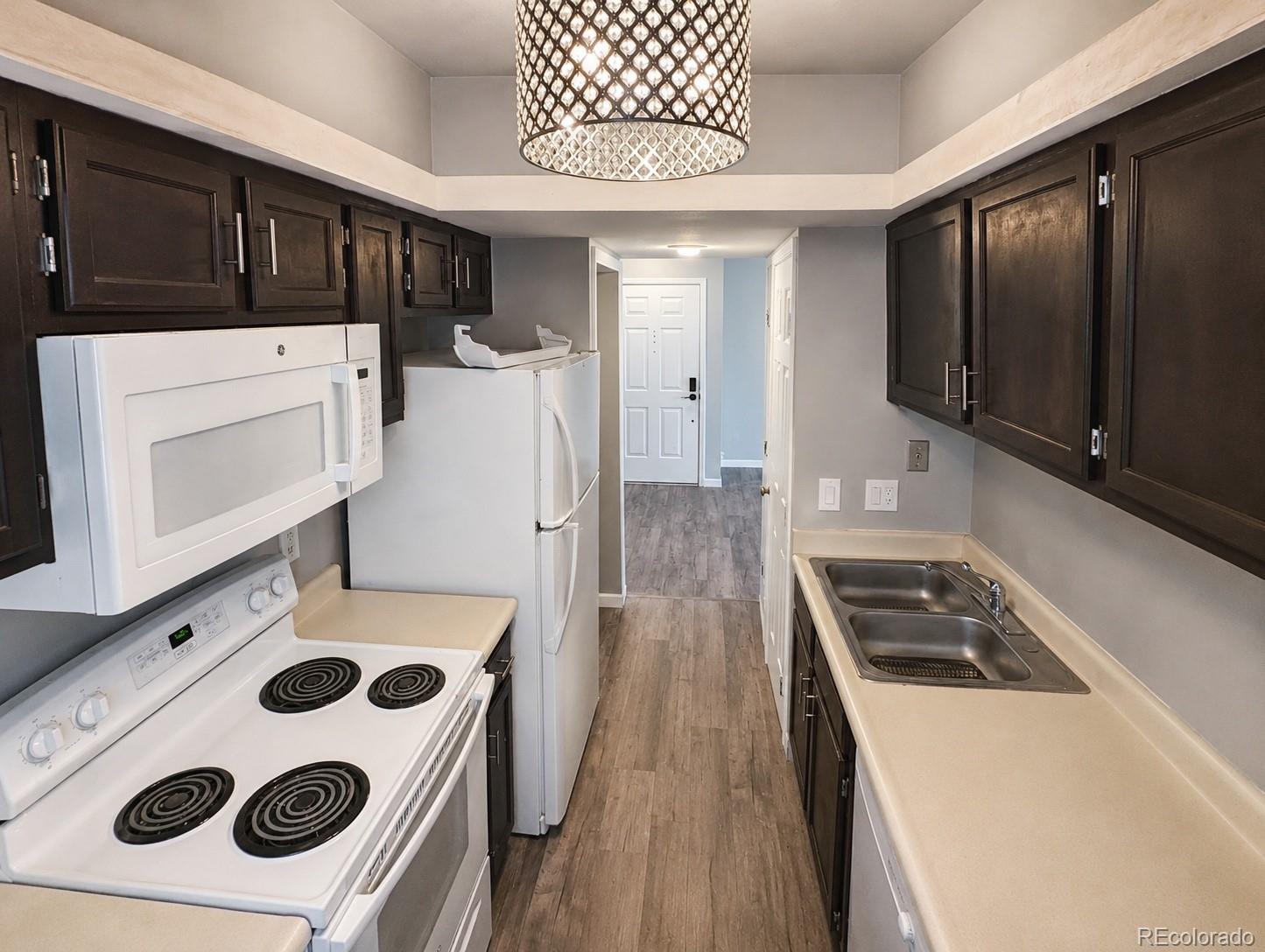 11105 E Alameda Avenue Unit: 202