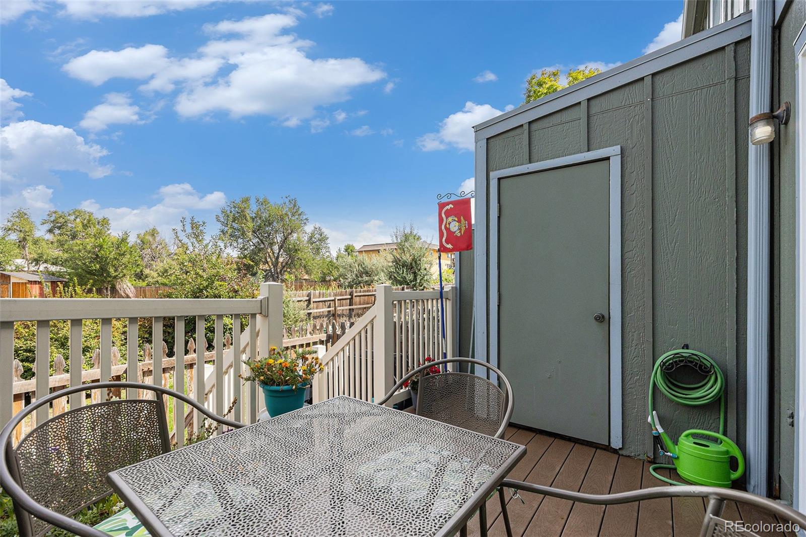 11987 E Kepner Drive