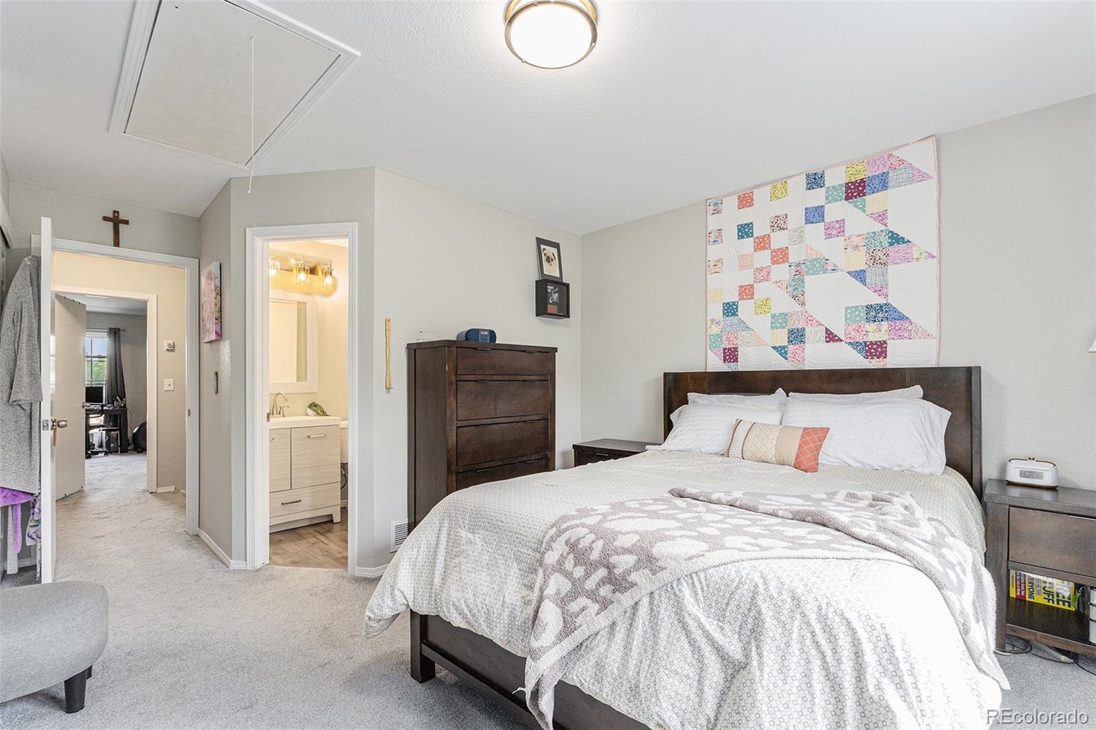 11987 E Kepner Drive