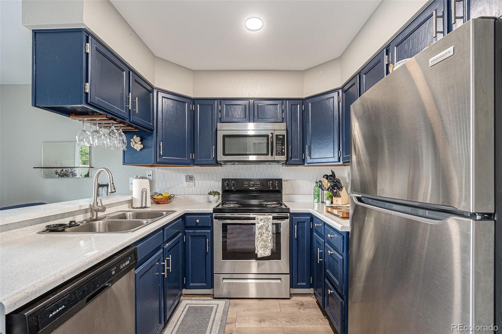 11987 E Kepner Drive