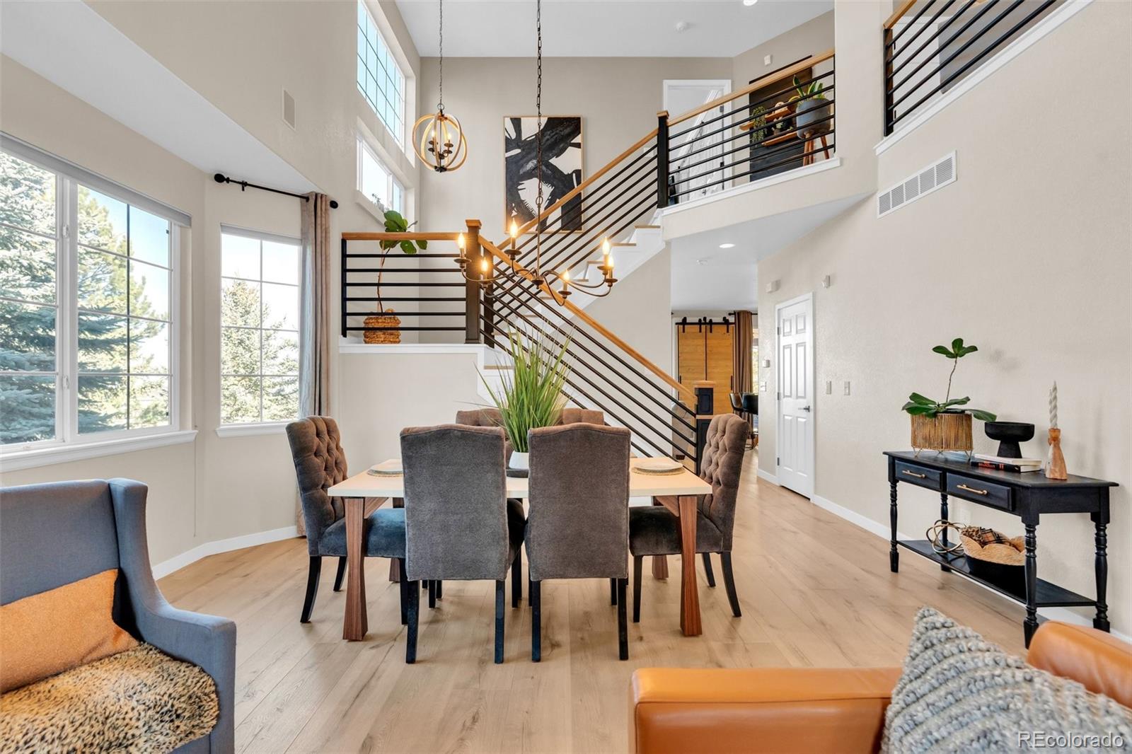 2485 Bellavista Street