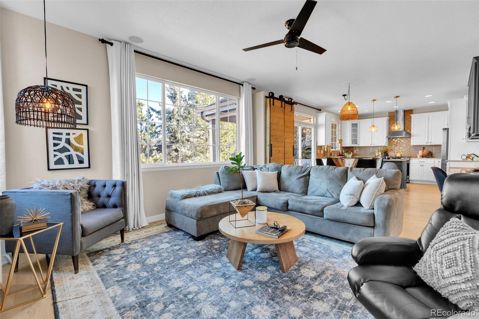 2485 Bellavista Street