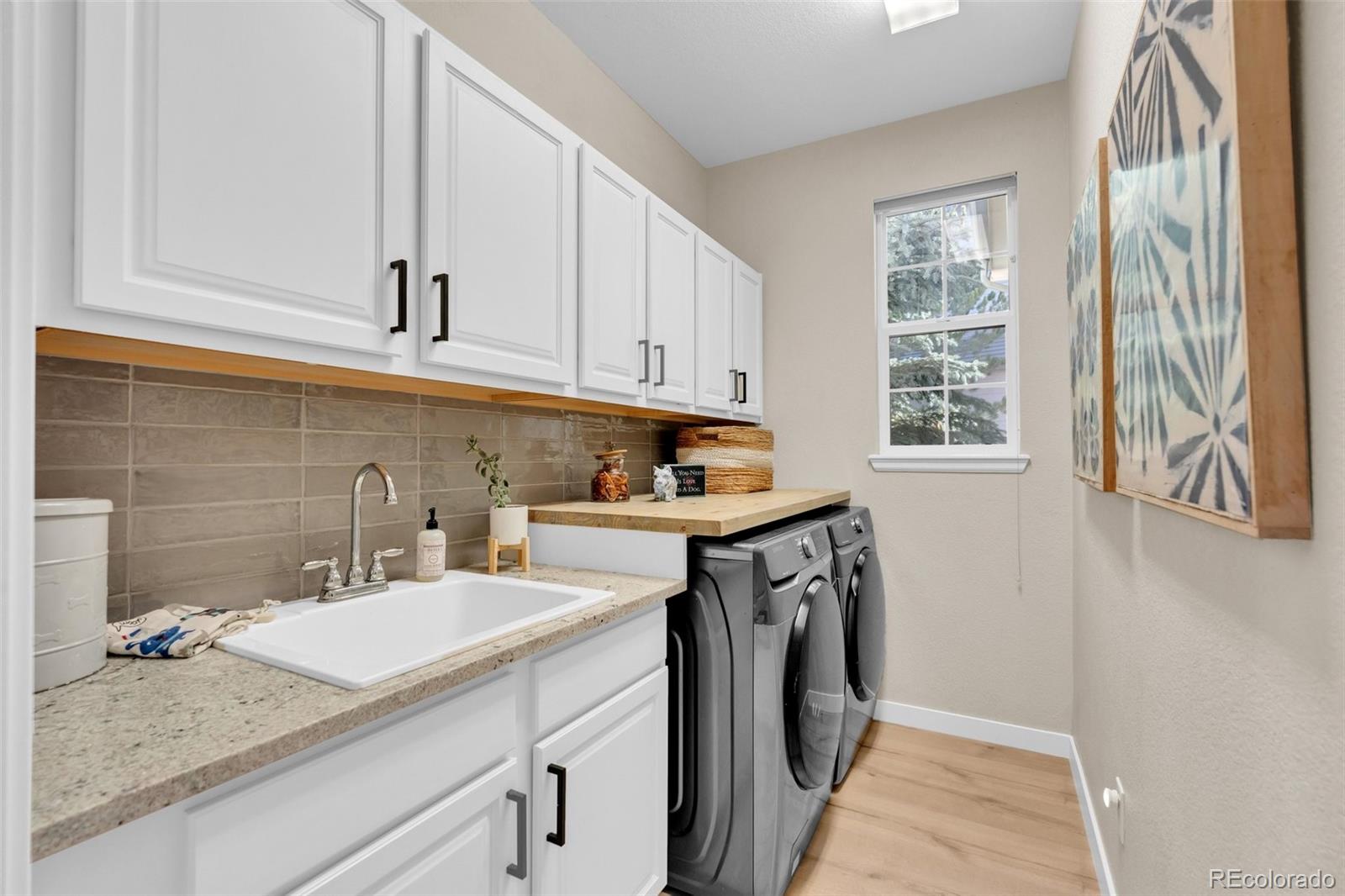 2485 Bellavista Street