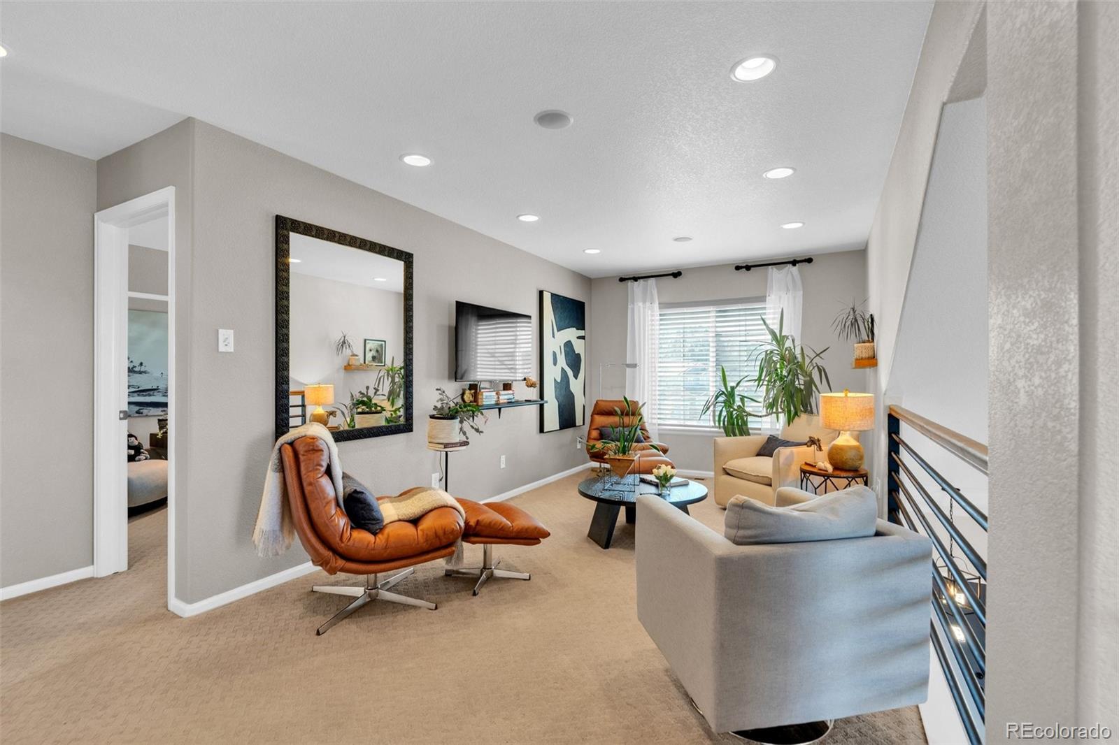 2485 Bellavista Street