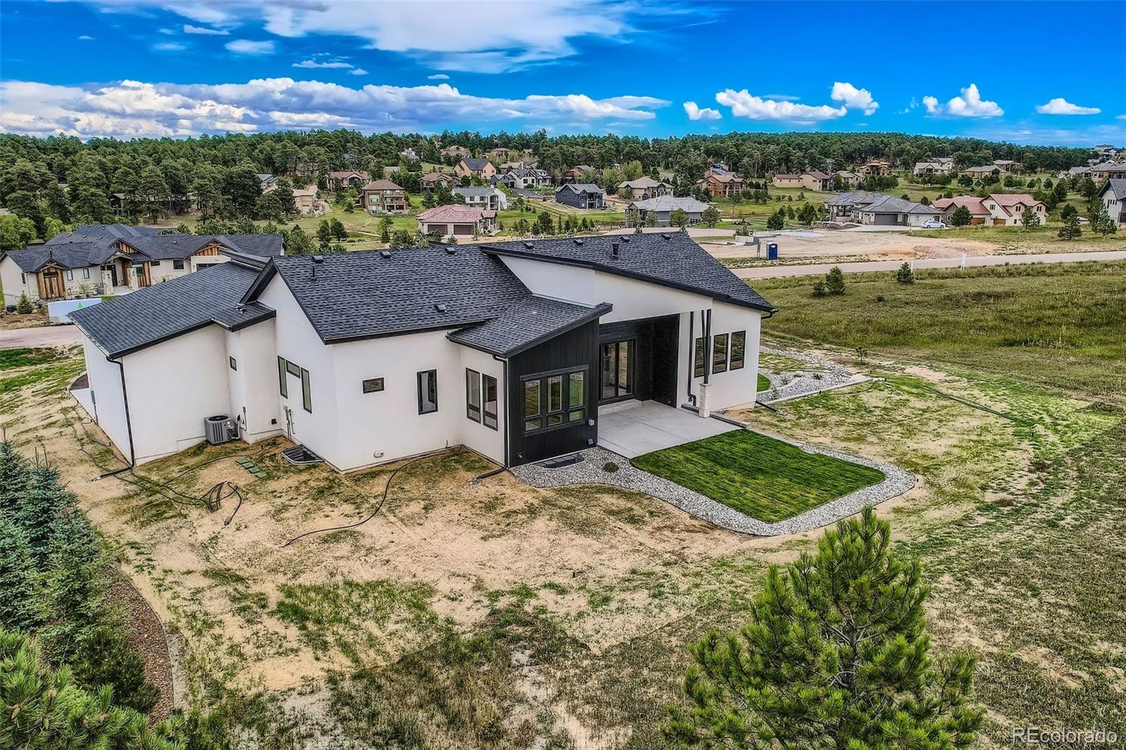 3826 Pinehurst Circle