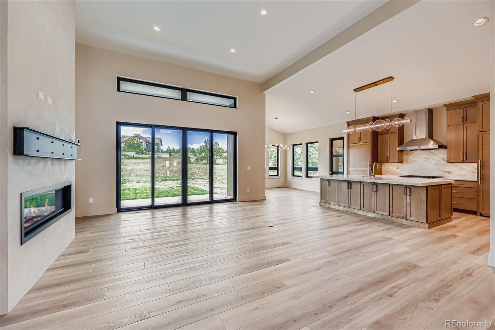 3826 Pinehurst Circle