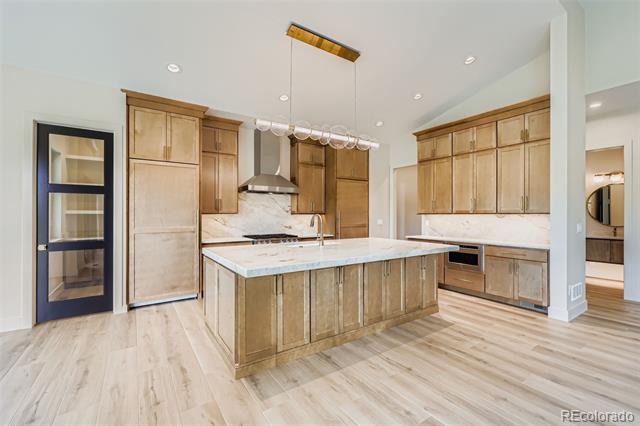 3826 Pinehurst Circle