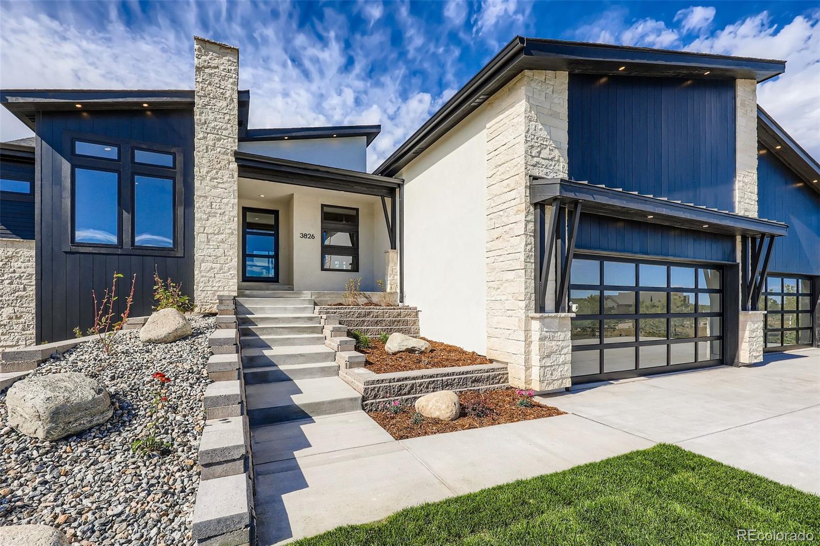 3826 Pinehurst Circle