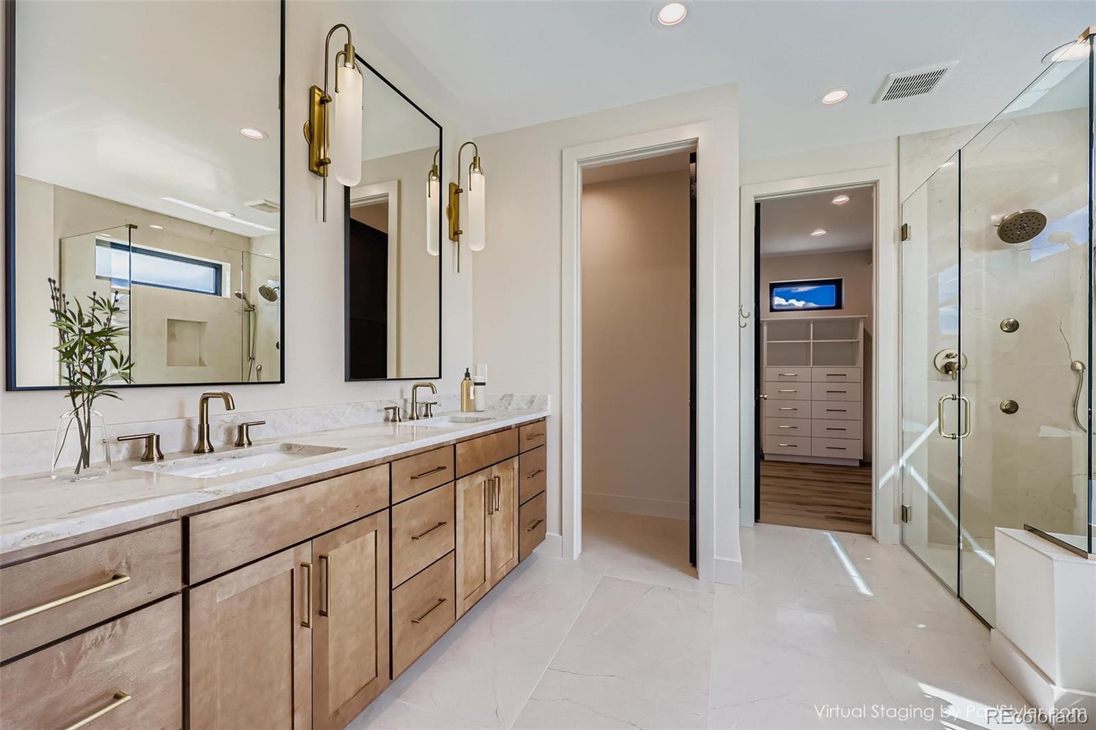 3826 Pinehurst Circle