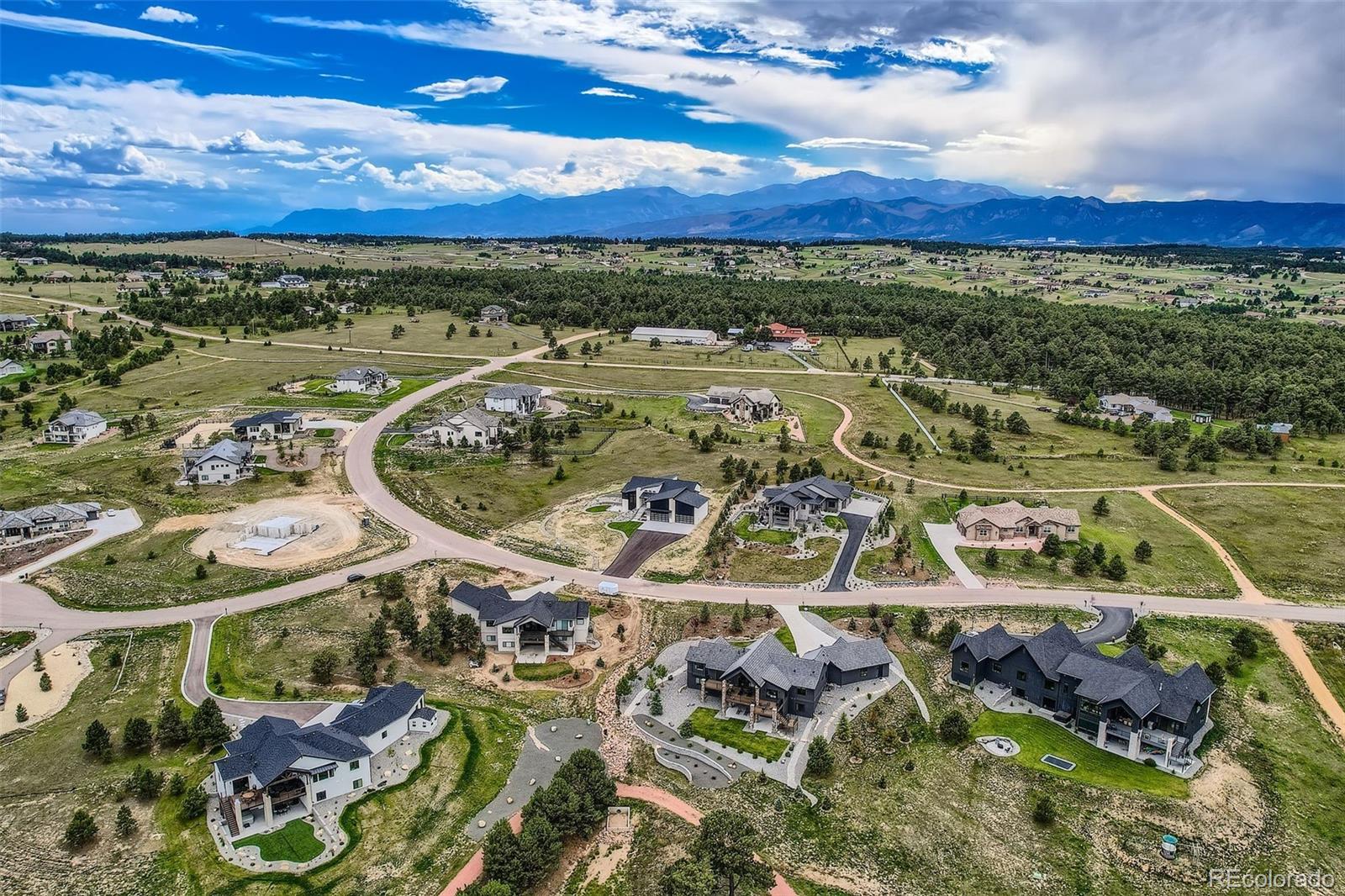 3826 Pinehurst Circle