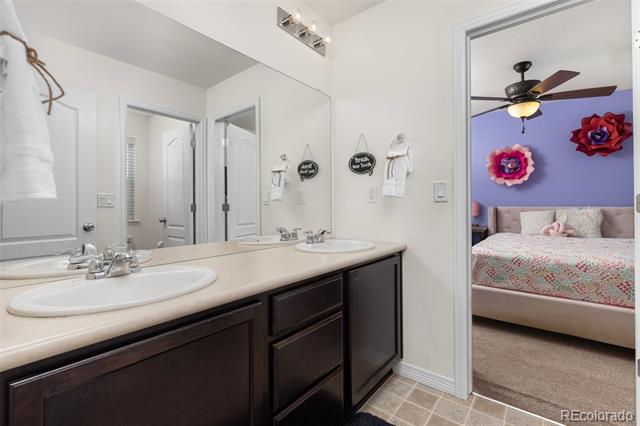 15446 Coopers Hawk Way