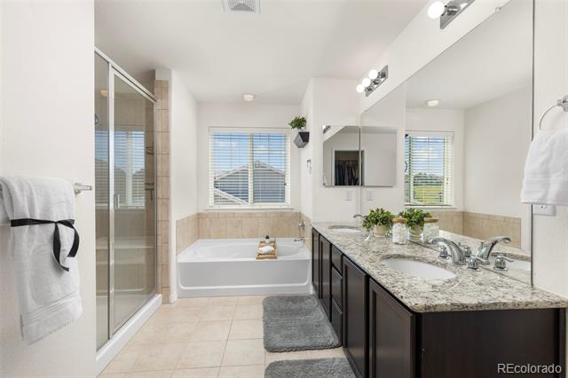 15446 Coopers Hawk Way