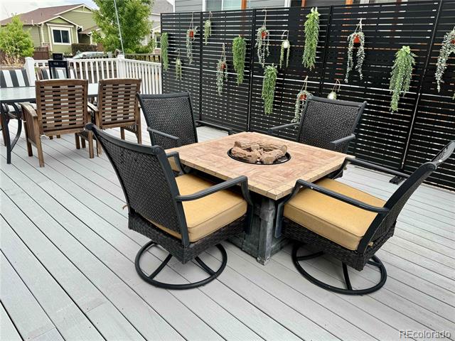 15446 Coopers Hawk Way