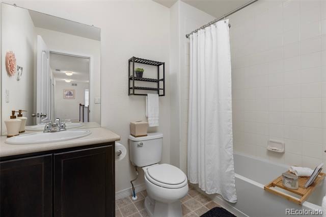 15446 Coopers Hawk Way