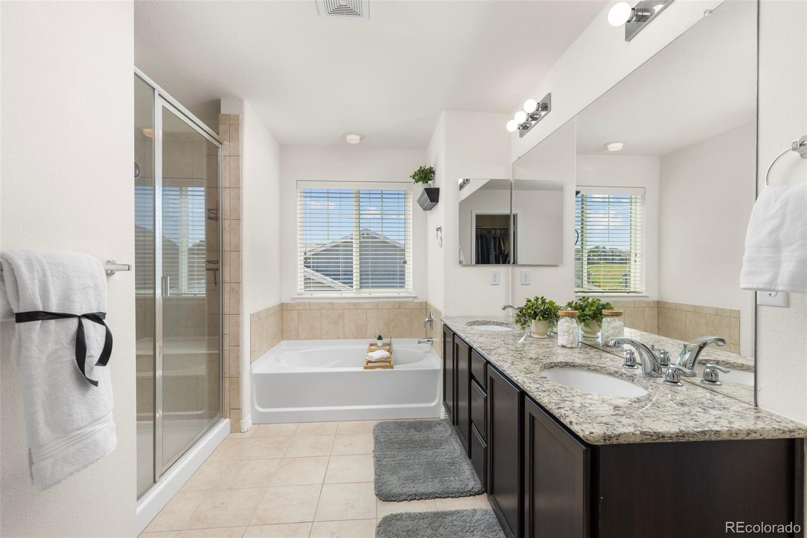 15446 Coopers Hawk Way