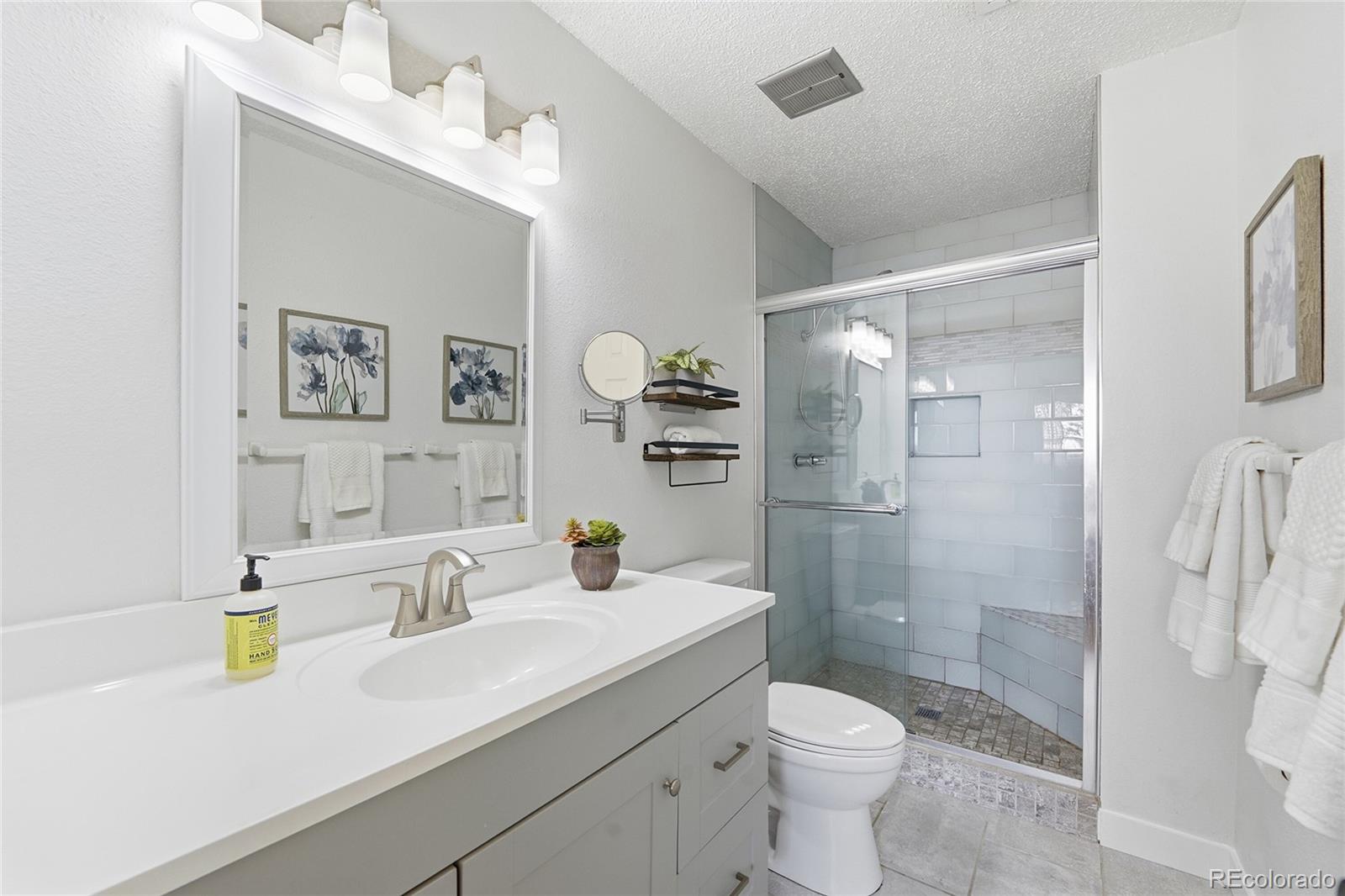 2260 E Geddes Avenue Unit: H