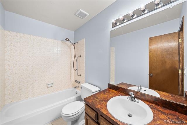 10228 E Jewell Avenue Unit: 26