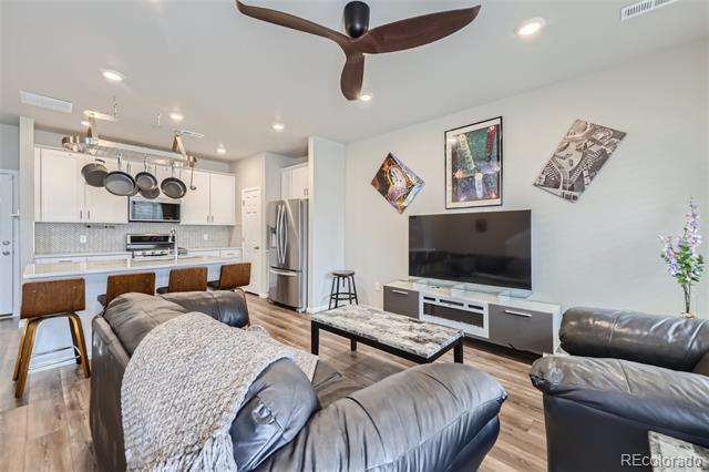 13815 Vispo Way