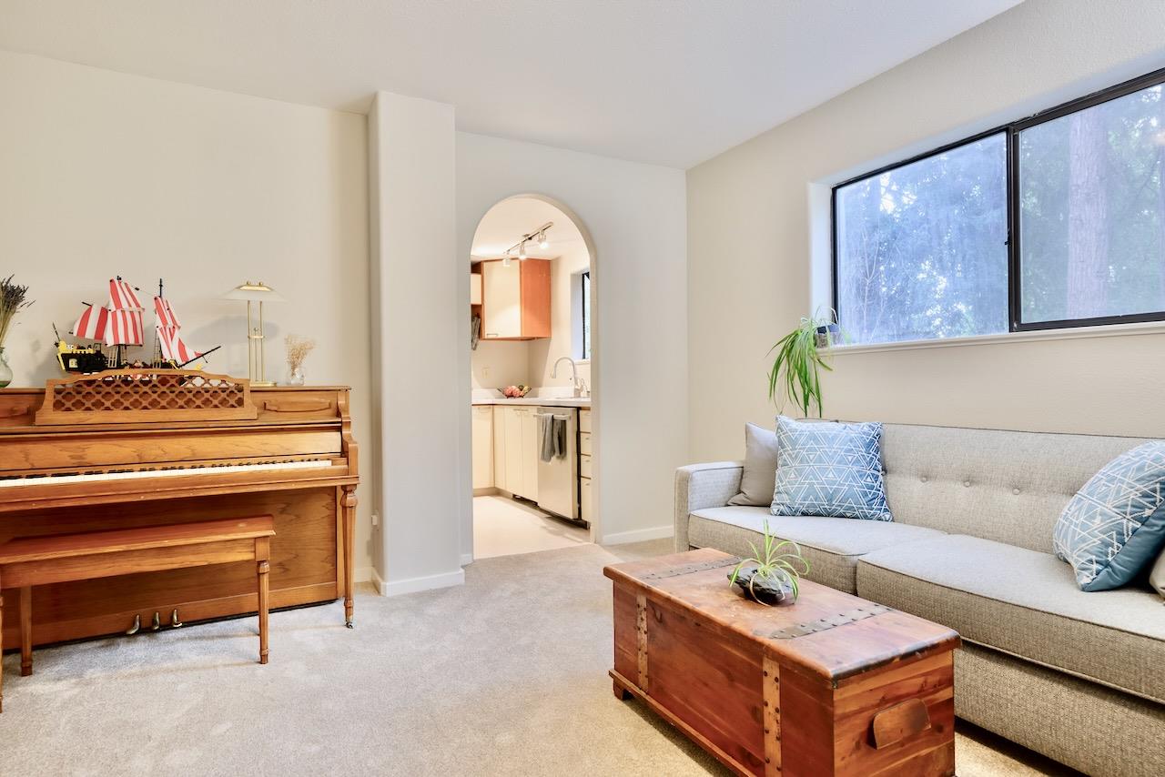 425 Valley View Avenue