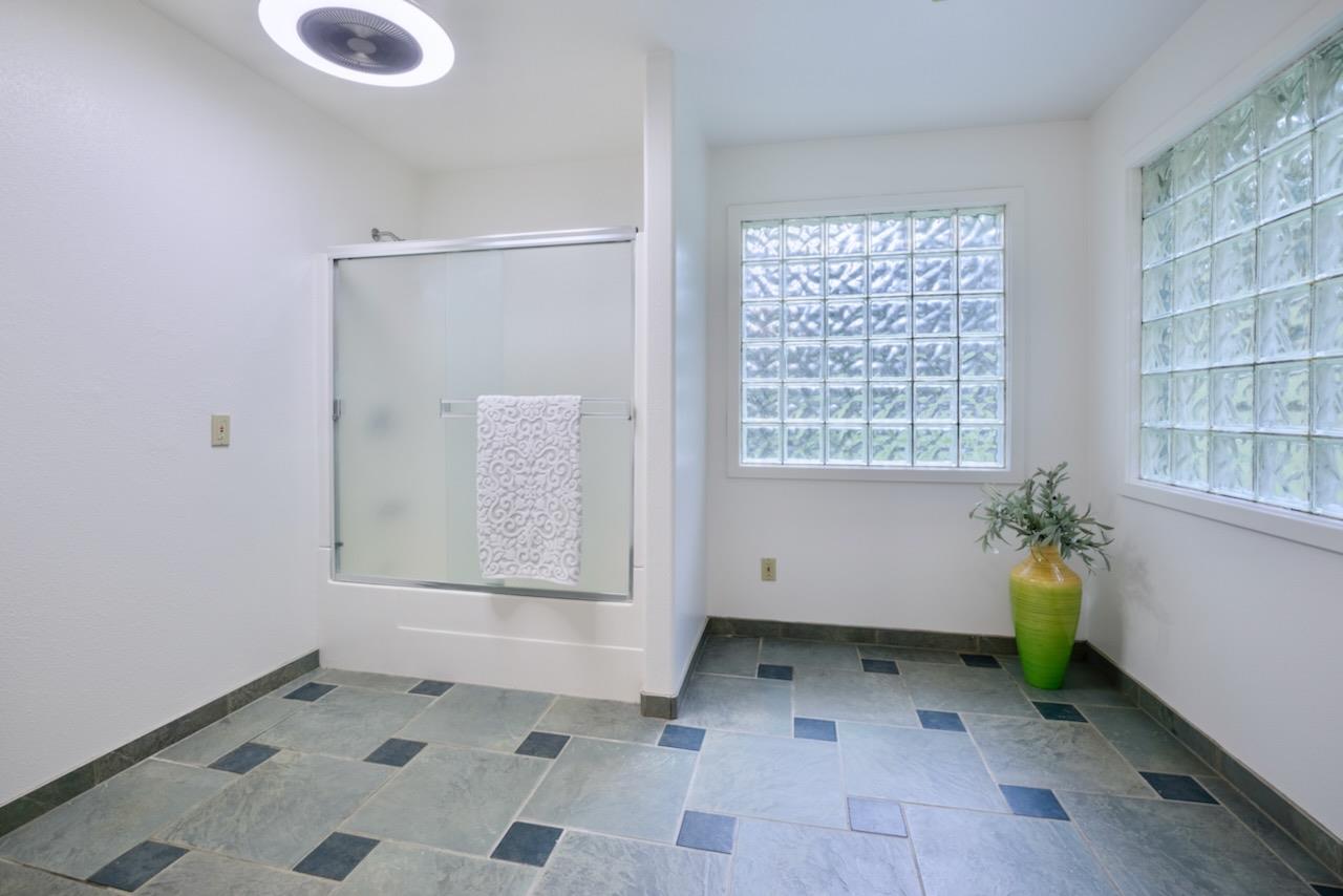 425 Valley View Avenue