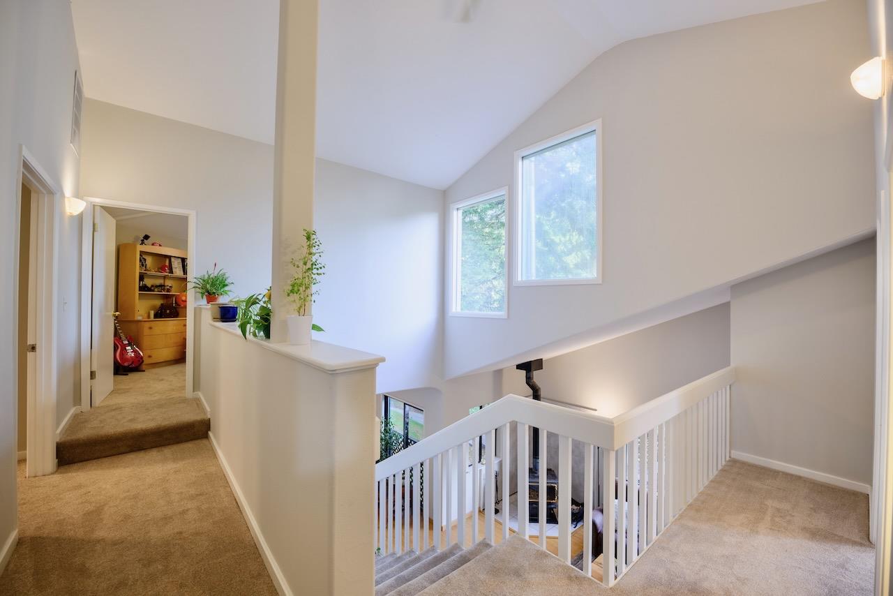 425 Valley View Avenue