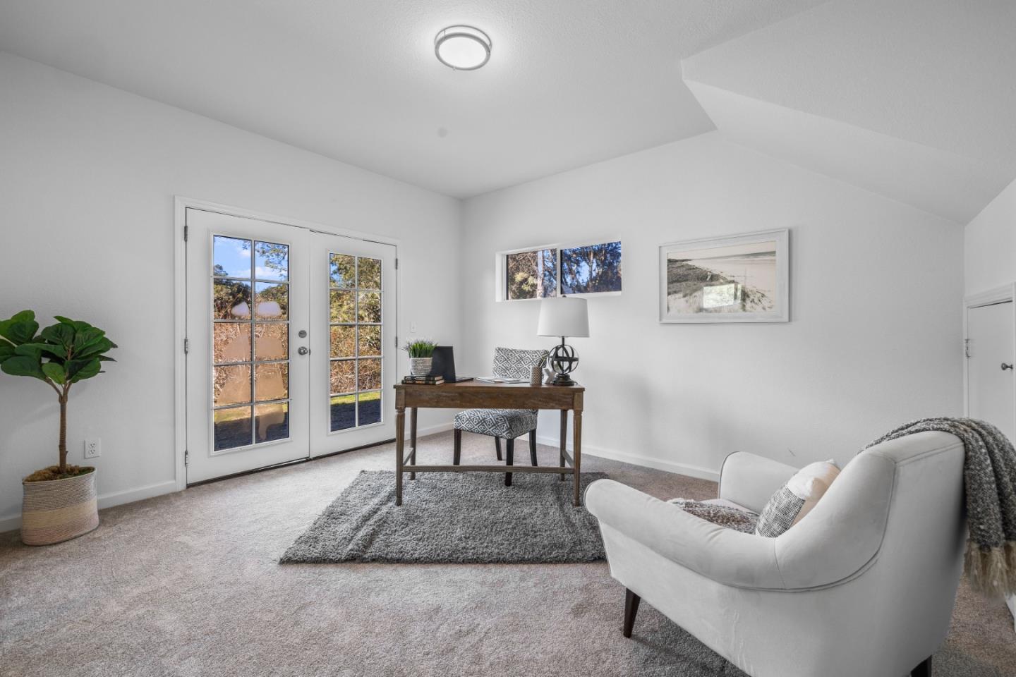 3345 Crystal Heights Drive