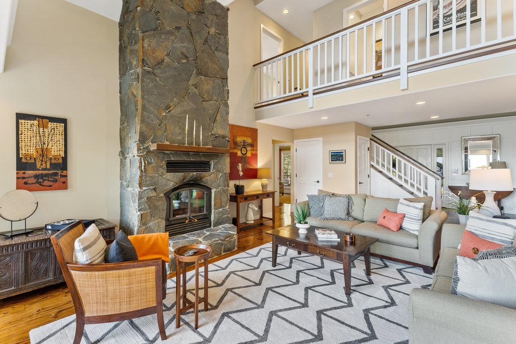1205 Roberts Road