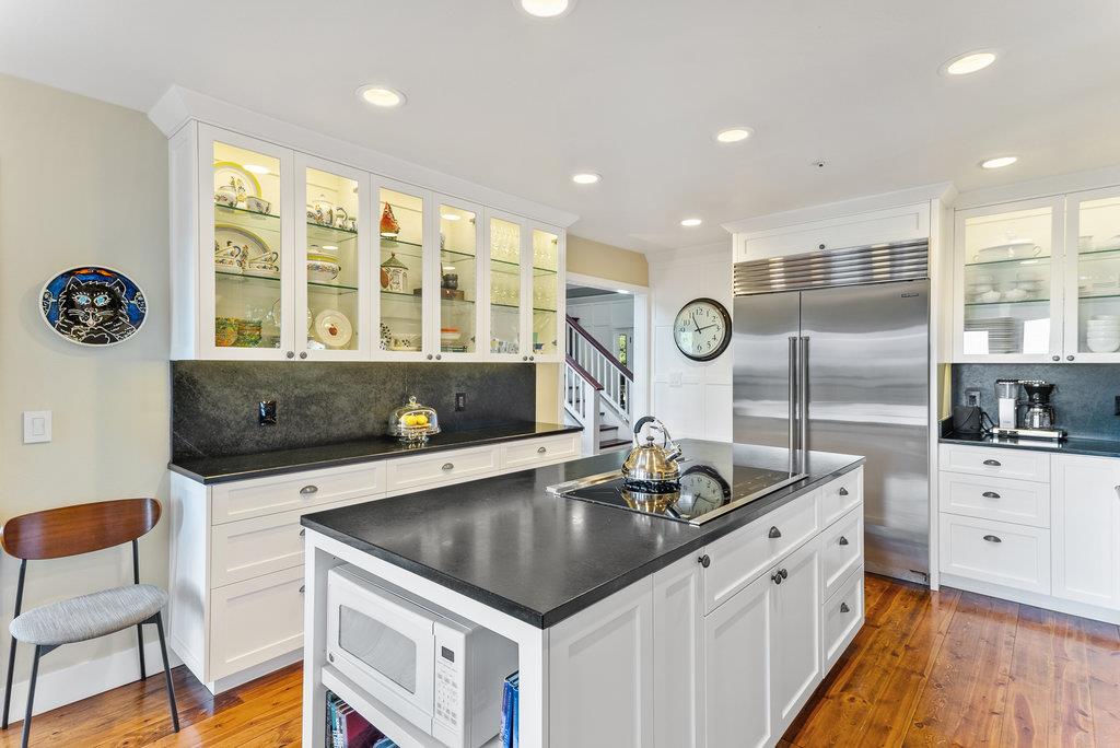 1205 Roberts Road