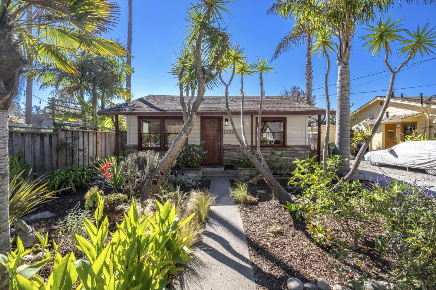 2720 Placer Street