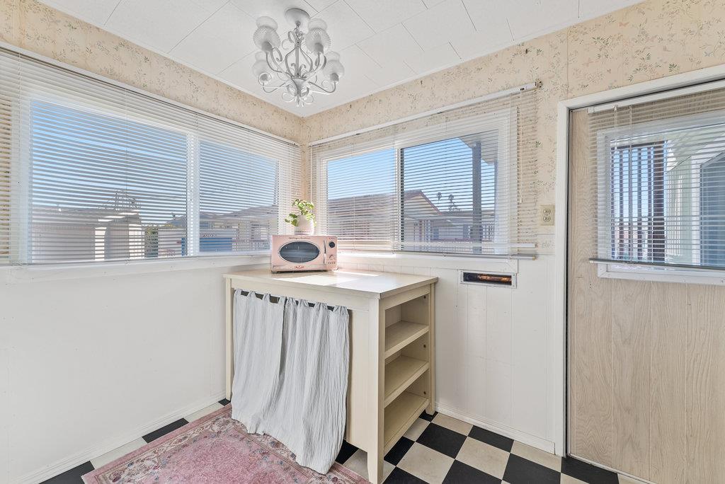 1555 Merrill St Unit: 121