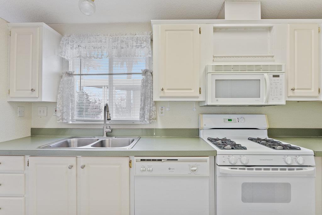 1555 Merrill Street Unit: 51