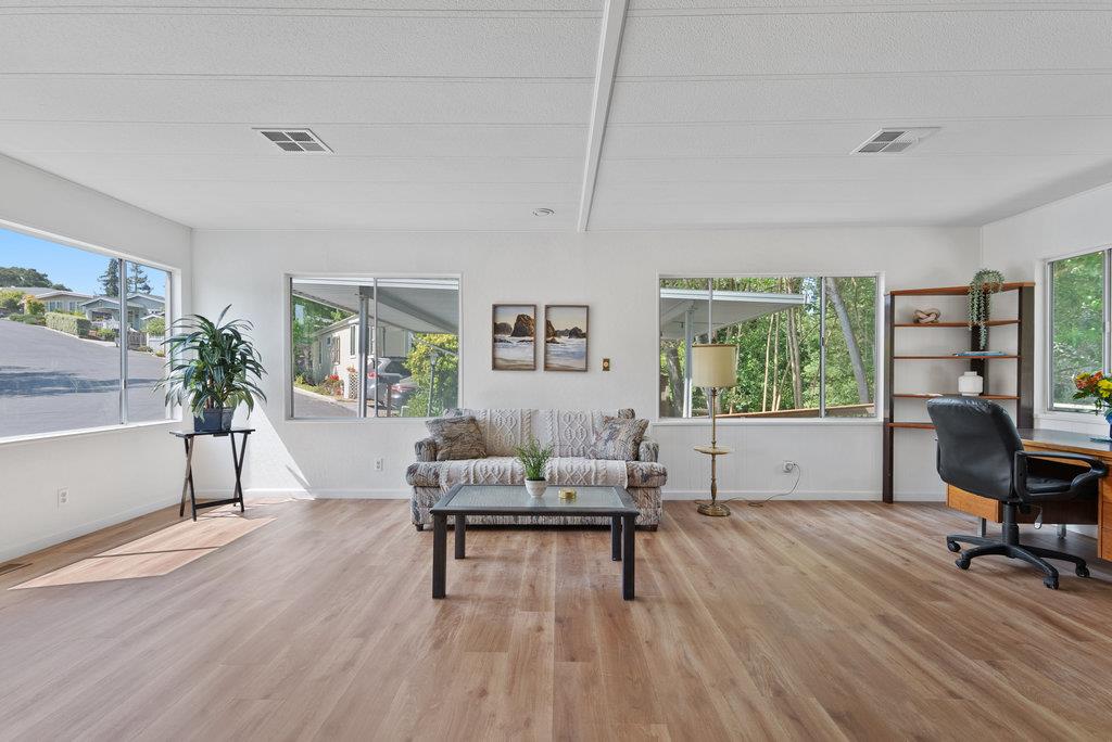 11 Del Rio Circle Unit: 11