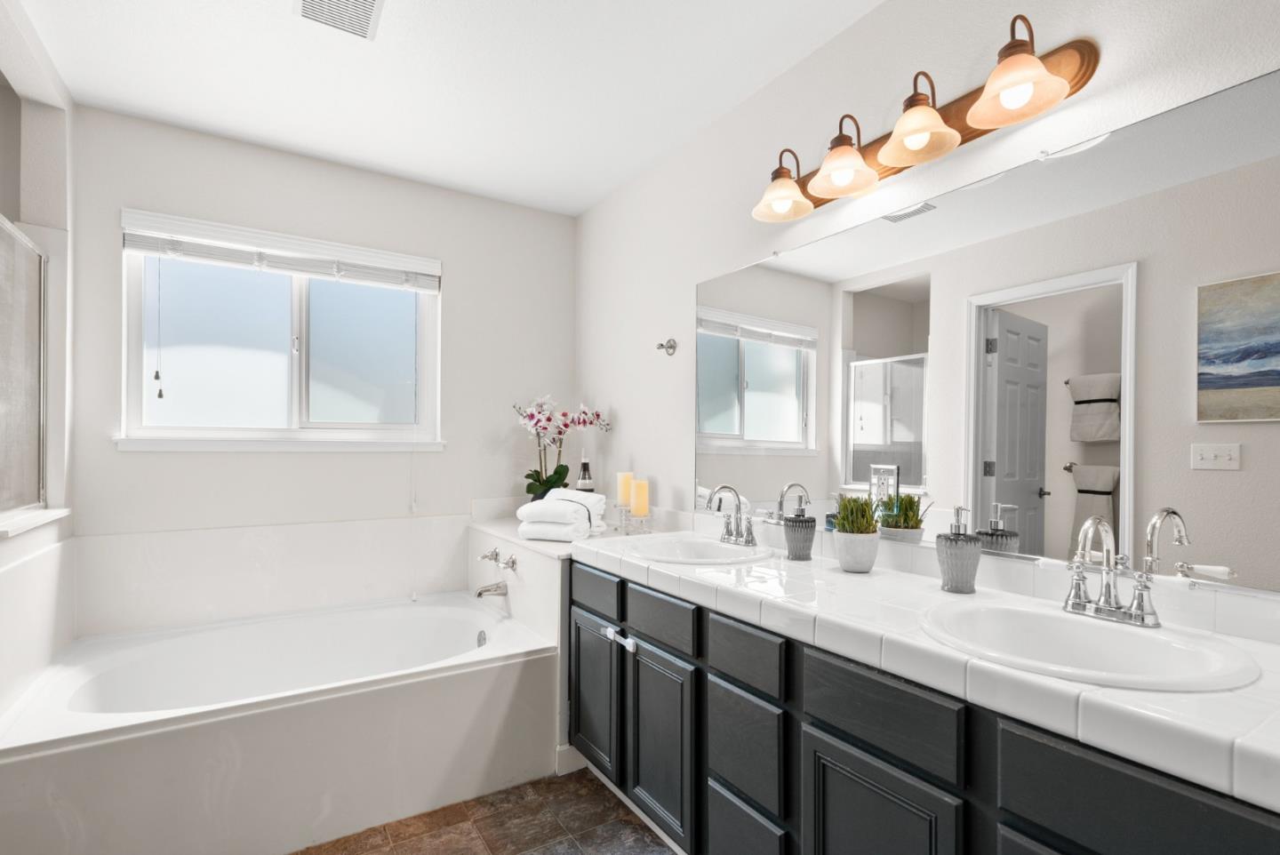 205 Sidesaddle Circle