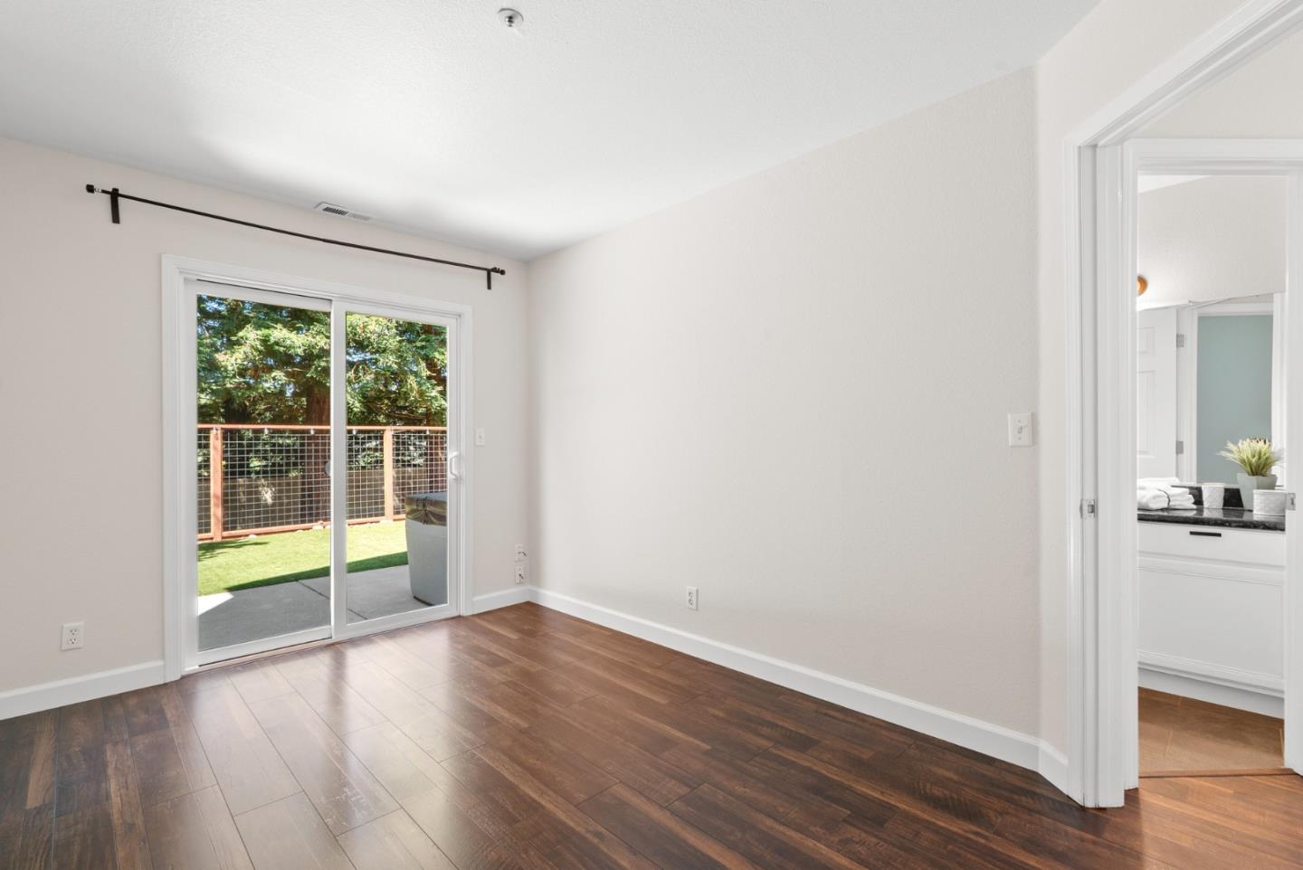 205 Sidesaddle Circle