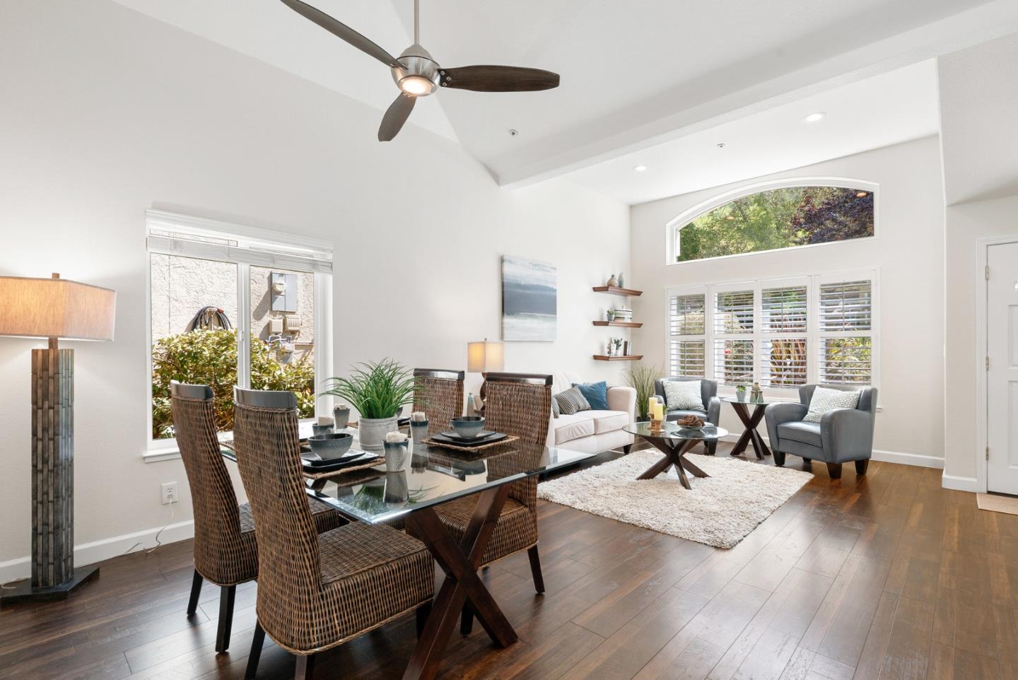 205 Sidesaddle Circle