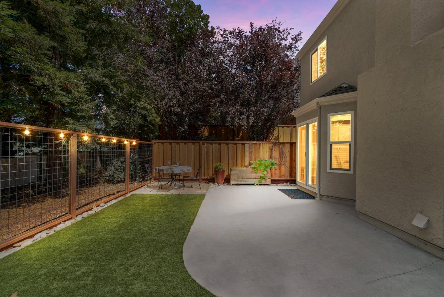 205 Sidesaddle Circle