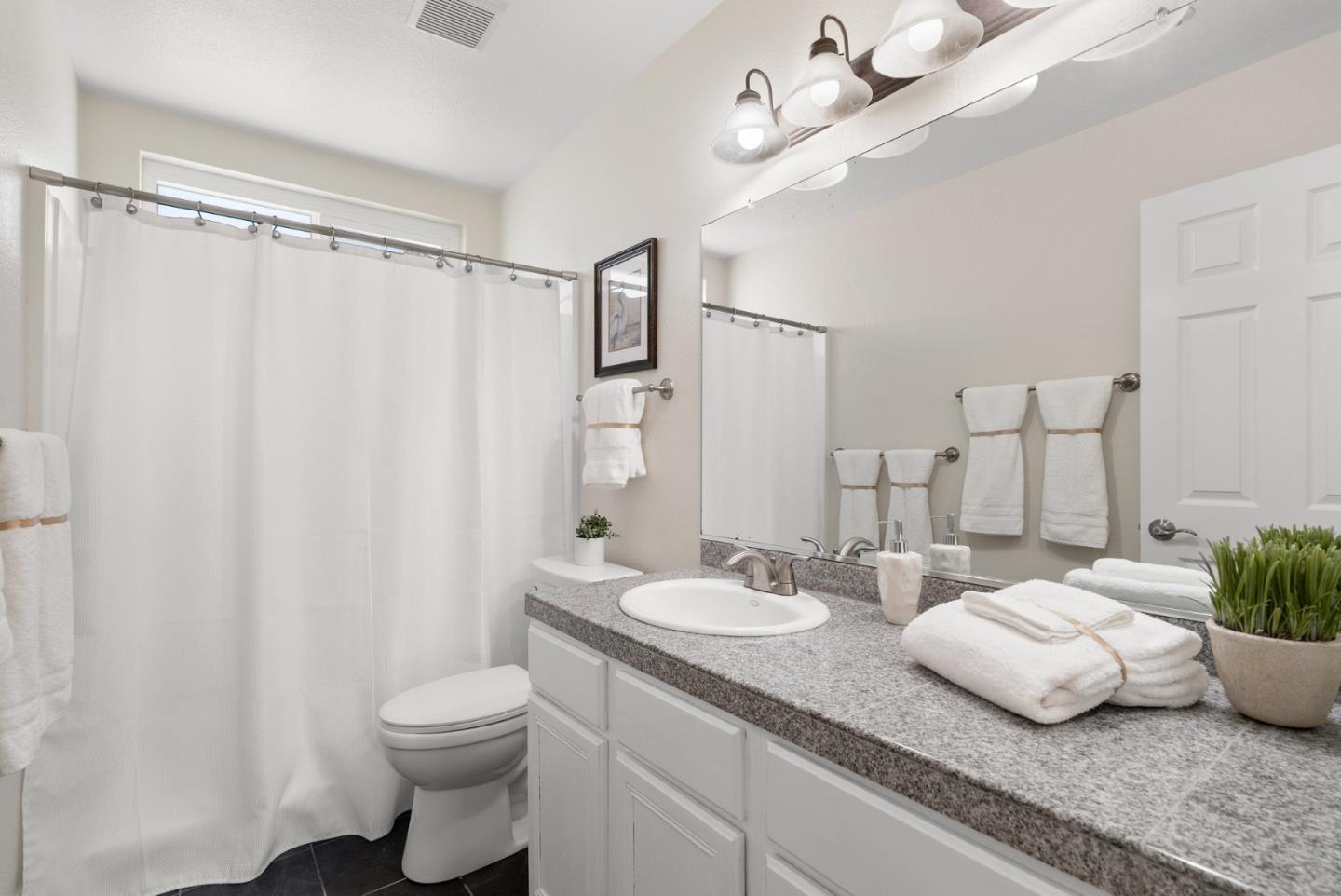 205 Sidesaddle Circle