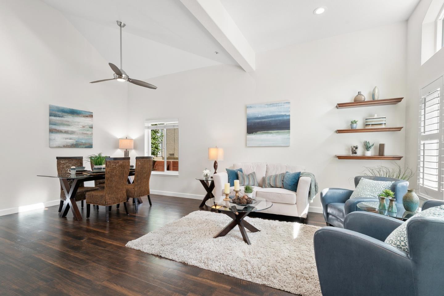 205 Sidesaddle Circle