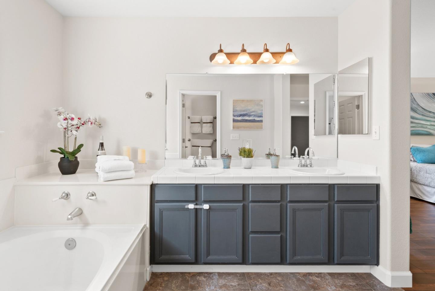 205 Sidesaddle Circle