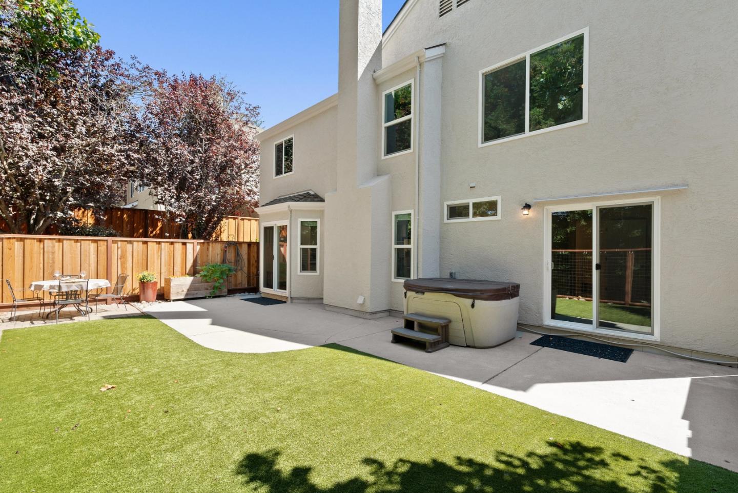 205 Sidesaddle Circle