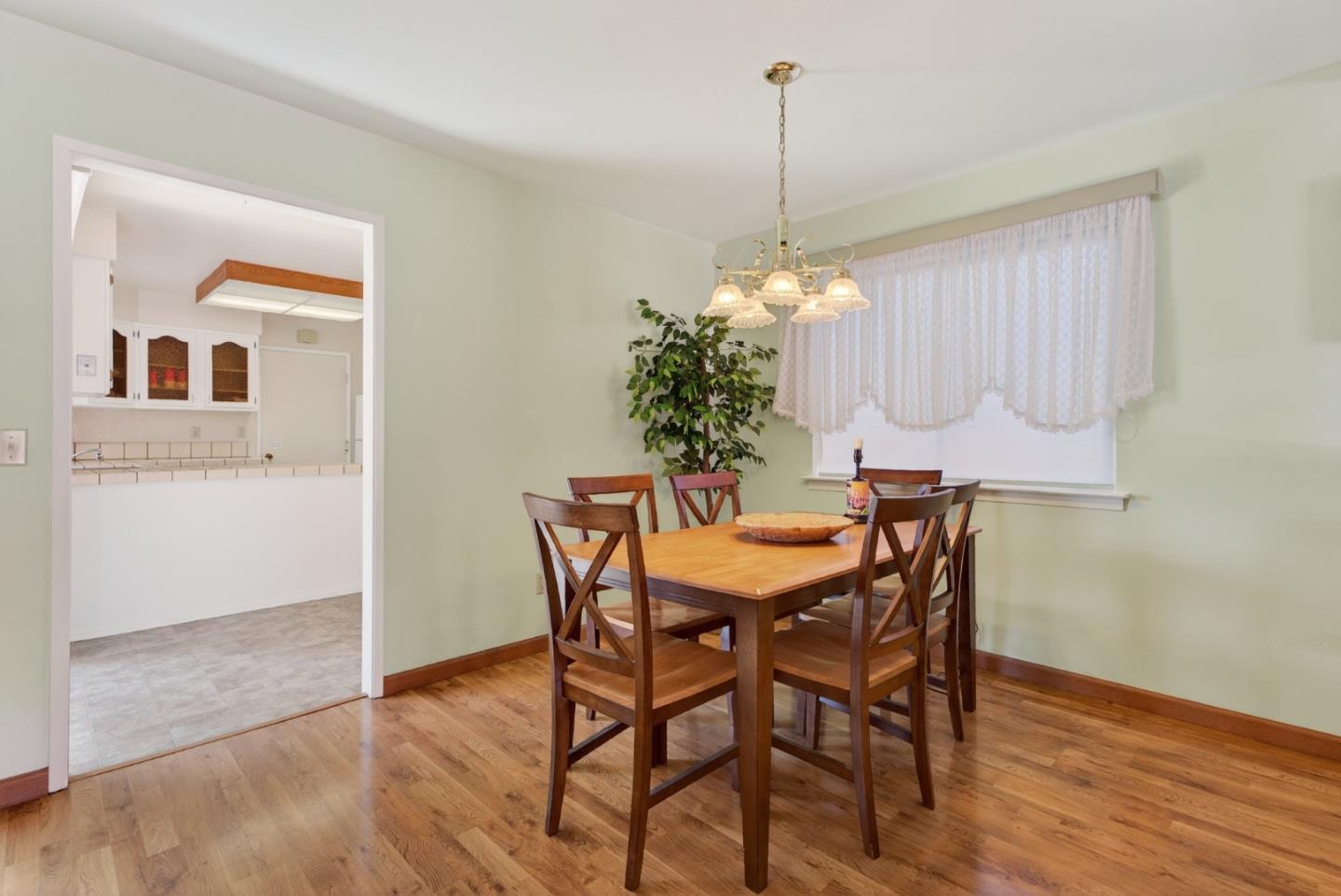 486 Cloudview Drive